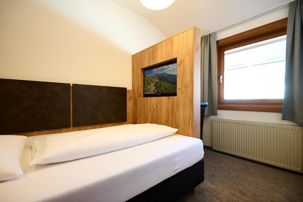 Wallner - Hotel&Wirt Arnoldstein Zewnętrze zdjęcie