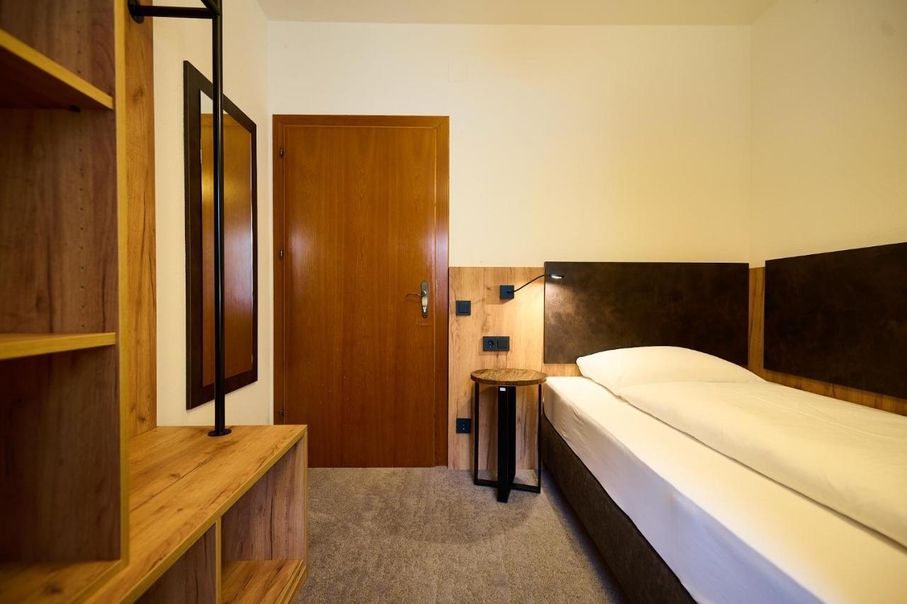 Wallner - Hotel&Wirt Arnoldstein Zewnętrze zdjęcie