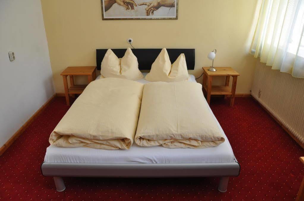 Wallner - Hotel&Wirt Arnoldstein Zewnętrze zdjęcie